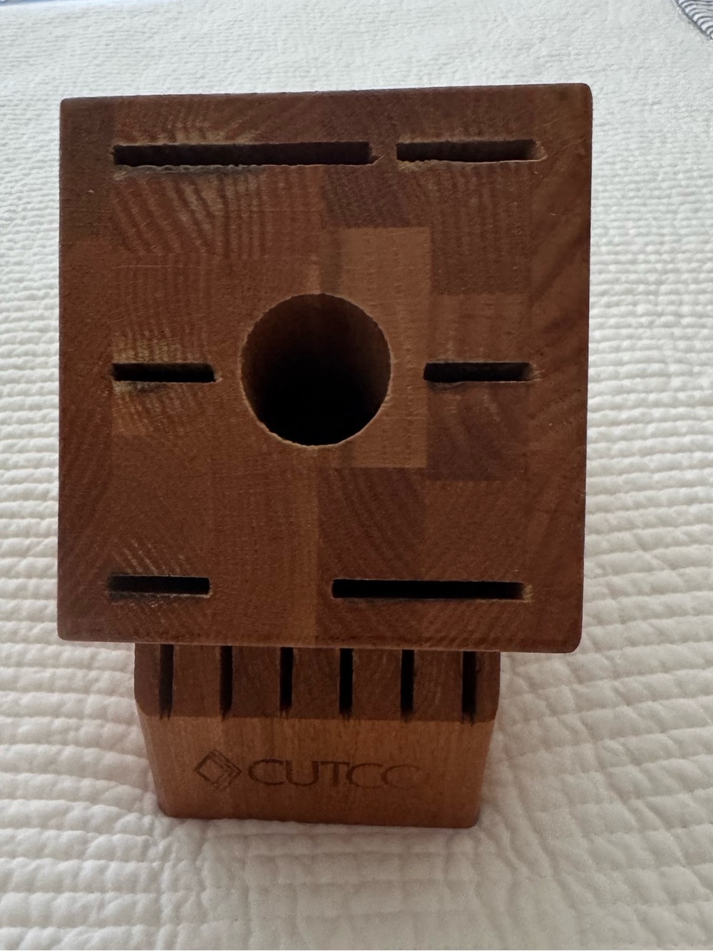 Cutco Wooden Knife Block - Warm Brown Finish. 13 Holes.